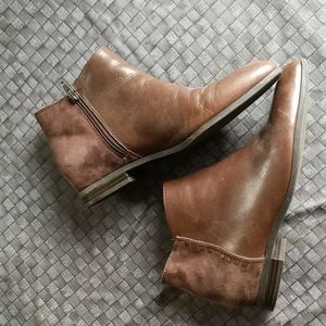 Nine West Olearyo Booties